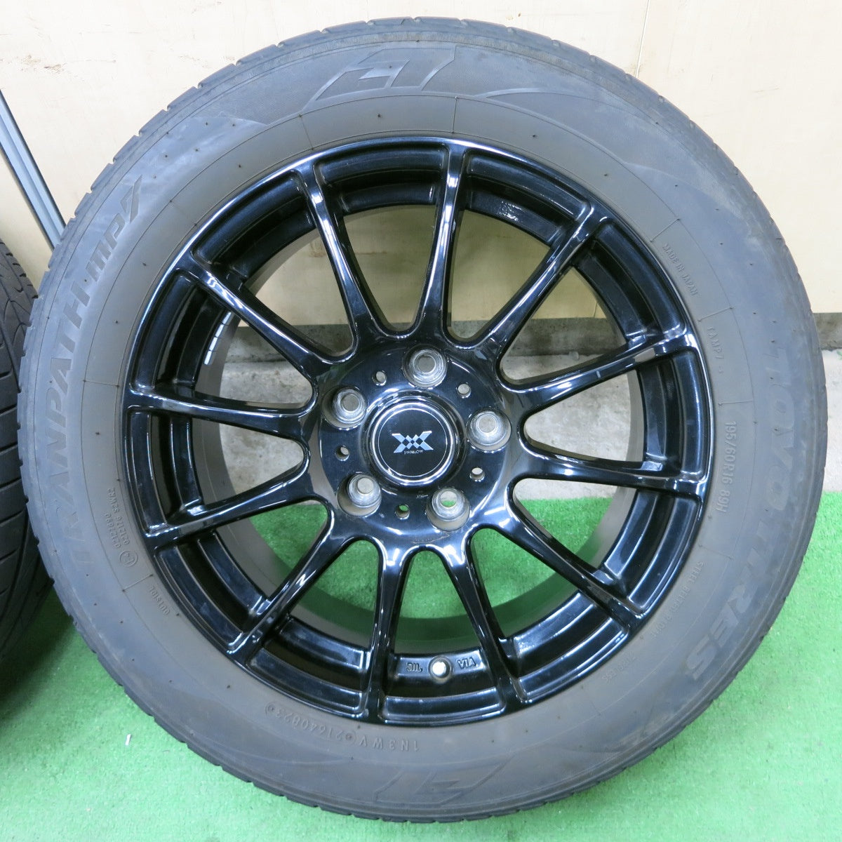 バリ溝！23年！9.5分★195/60R16 トーヨー トランパス MP7 SWALLOW スワロー 16インチ PCD114.3/5H★5041504ナノ