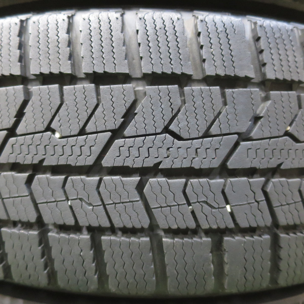 バリ溝！24年！キレイ！9分★スタッドレス 185/65R15 トーヨー オブザーブ GIZ2 Devotion AME 15インチ PCD100/4H★6051903イス