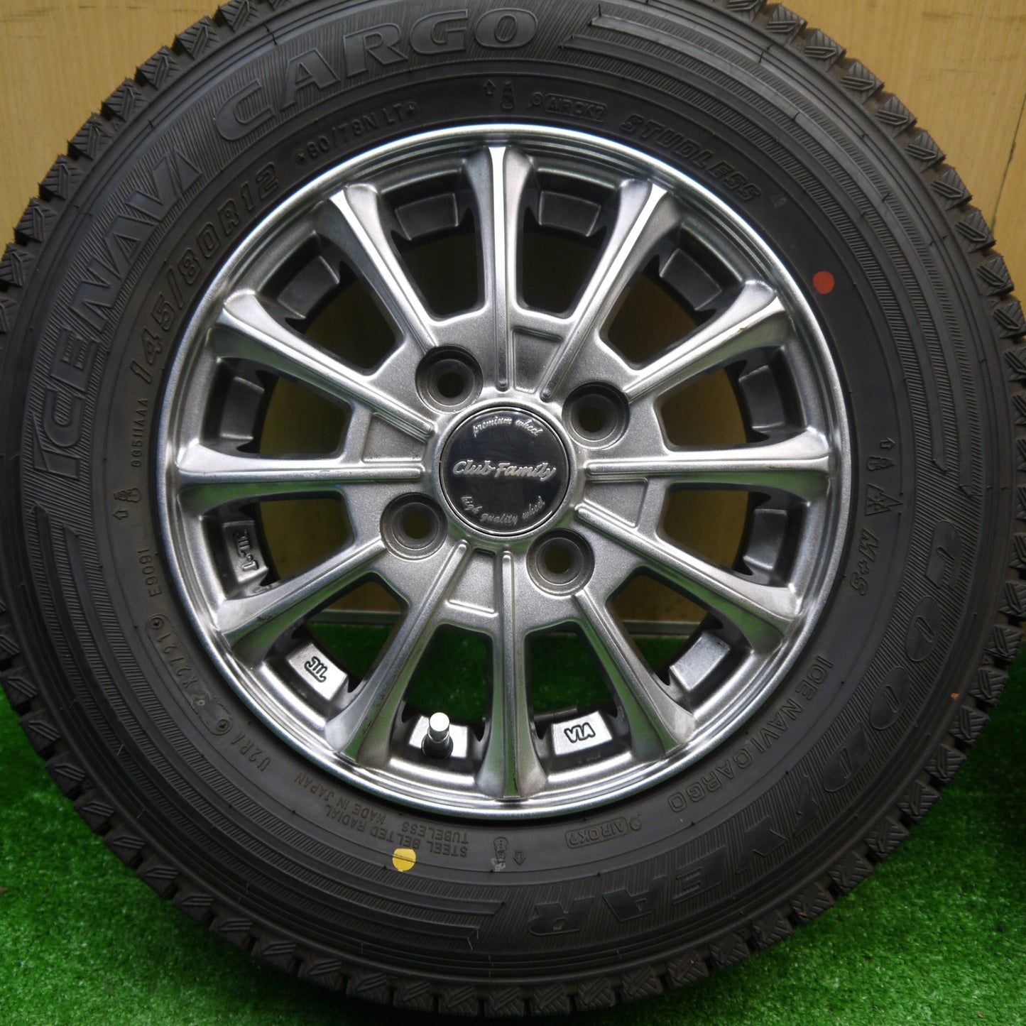 未使用！21年！2本★スタッドレス 145/80R12 80/78N グッドイヤー アイスナビ カーゴ Club Family 12インチ PCD100/4H★5110705Hス