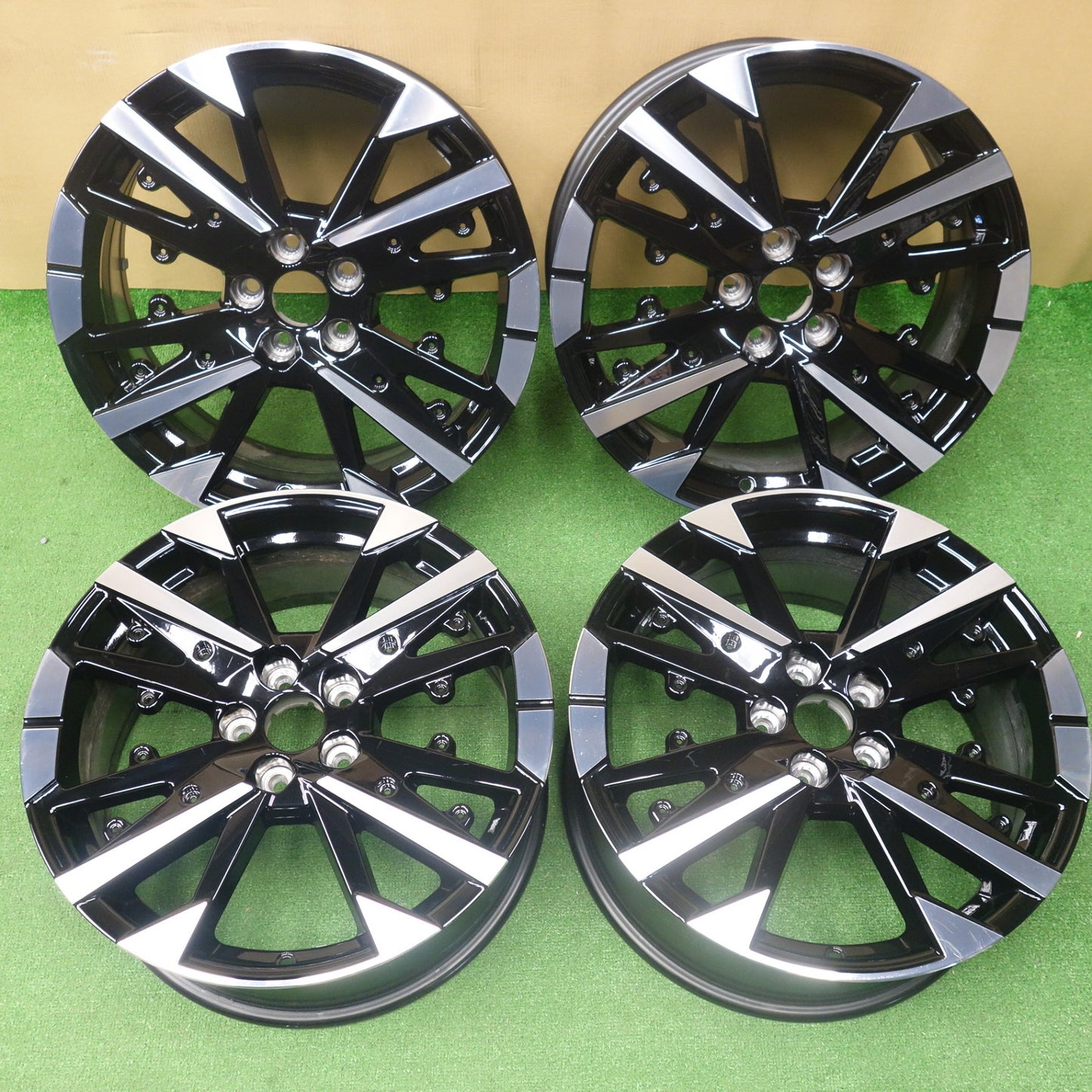 4本価格★プジョー 308 純正 ホイール 18インチ 18×8J PCD108/5H★6041701KTホ