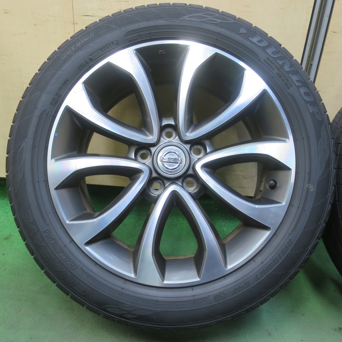 4本価格◎日産 ジューク 純正 215/55R17 ダンロップ エナセーブ EC204 17インチ PCD114.3/5H◎6081903イノ