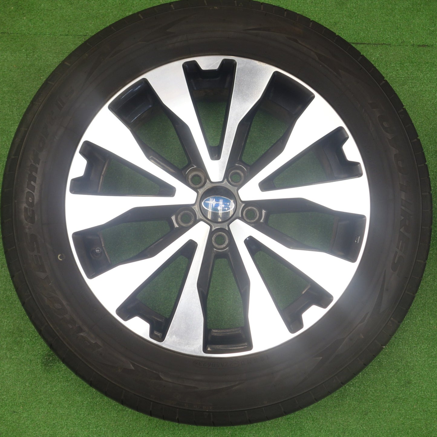 バリ溝！23年！9.5分★スバル レガシィ アウトバック 純正 225/60R18 トーヨー プロクセス ComfortⅡs 18インチ PCD114.3/5H★6022503KTノ