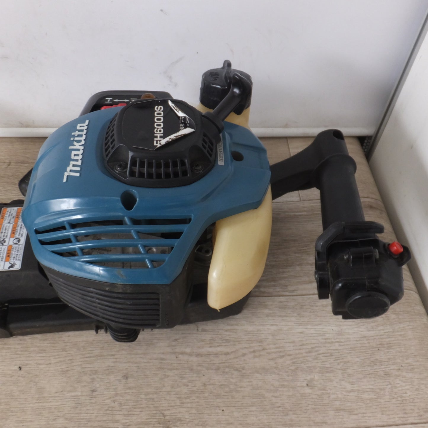 [送料無料] 岐阜発 現状品★マキタ makita エンジンヘッジトリマ EH6000S　刃物長 600mm★