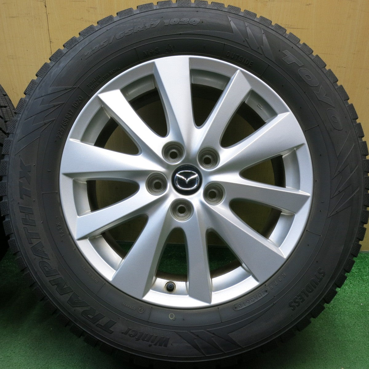 キレイ◎マツダ CX-5 純正 225/65R17 スタッドレス トーヨー ウインター トランパス TX 17インチ CX5 PCD114.3/5H◎6082208HAス
