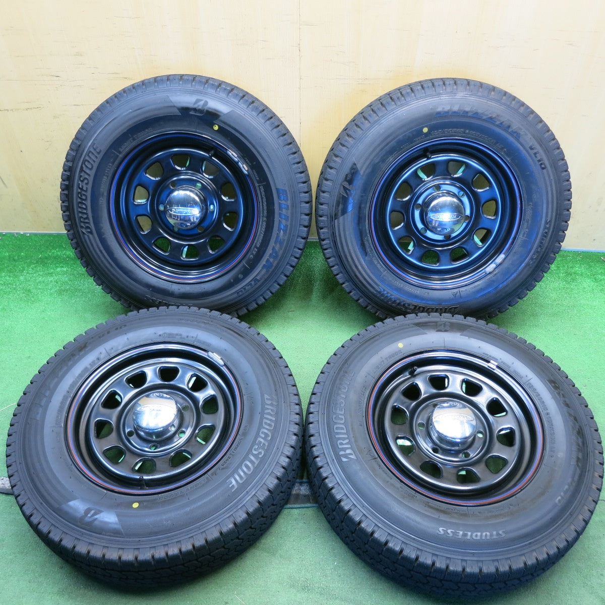 バリ溝！25年！9.5分◎スタッドレス 195/80R15 107/105N ブリヂストン ブリザック VL10 DAYTONA デイトナ スチール 15インチ PCD139.7/6H◎6081310HAス