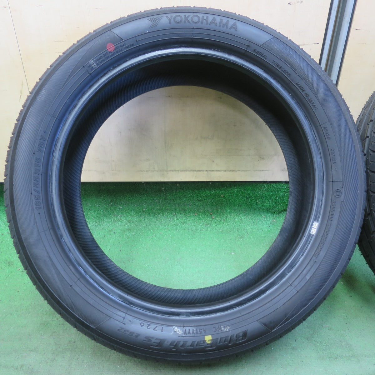 新車外し！26年★165/55R15 ヨコハマ BluEarth-ES ES32 タイヤ 15インチ デイズ スペーシア N-BOX ekクロス タント 等★6061009イノタ