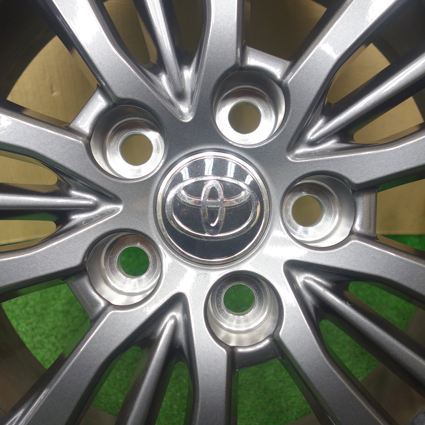 キレイ★トヨタ 90系 ノア ヴォクシー 純正 ENKEI ホイール 16インチ 16×6J エンケイ PCD114.3/5H★6010901KTホ