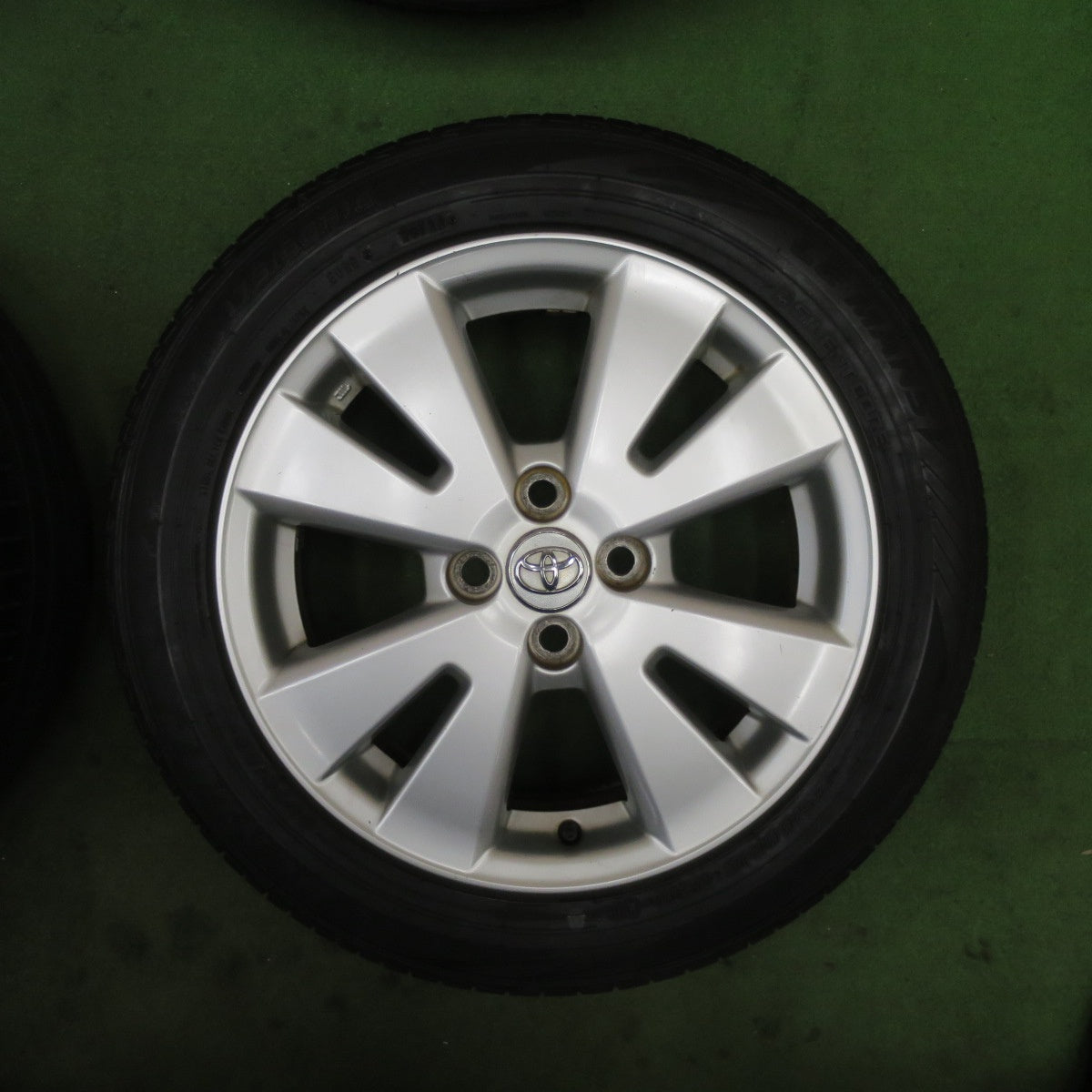バリ溝！22年！9分★トヨタ 100系 ラクティス 純正 175/60R16 ダンロップ LE MANS V ルマン5 16インチ PCD100/4H★6042706TTノ
