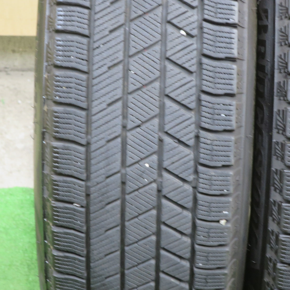 キレイ！23年★スタッドレス 175/70R14 ブリヂストン ブリザック VRX3 PREO プレオ 14インチ PCD100/4H★6021503TTス