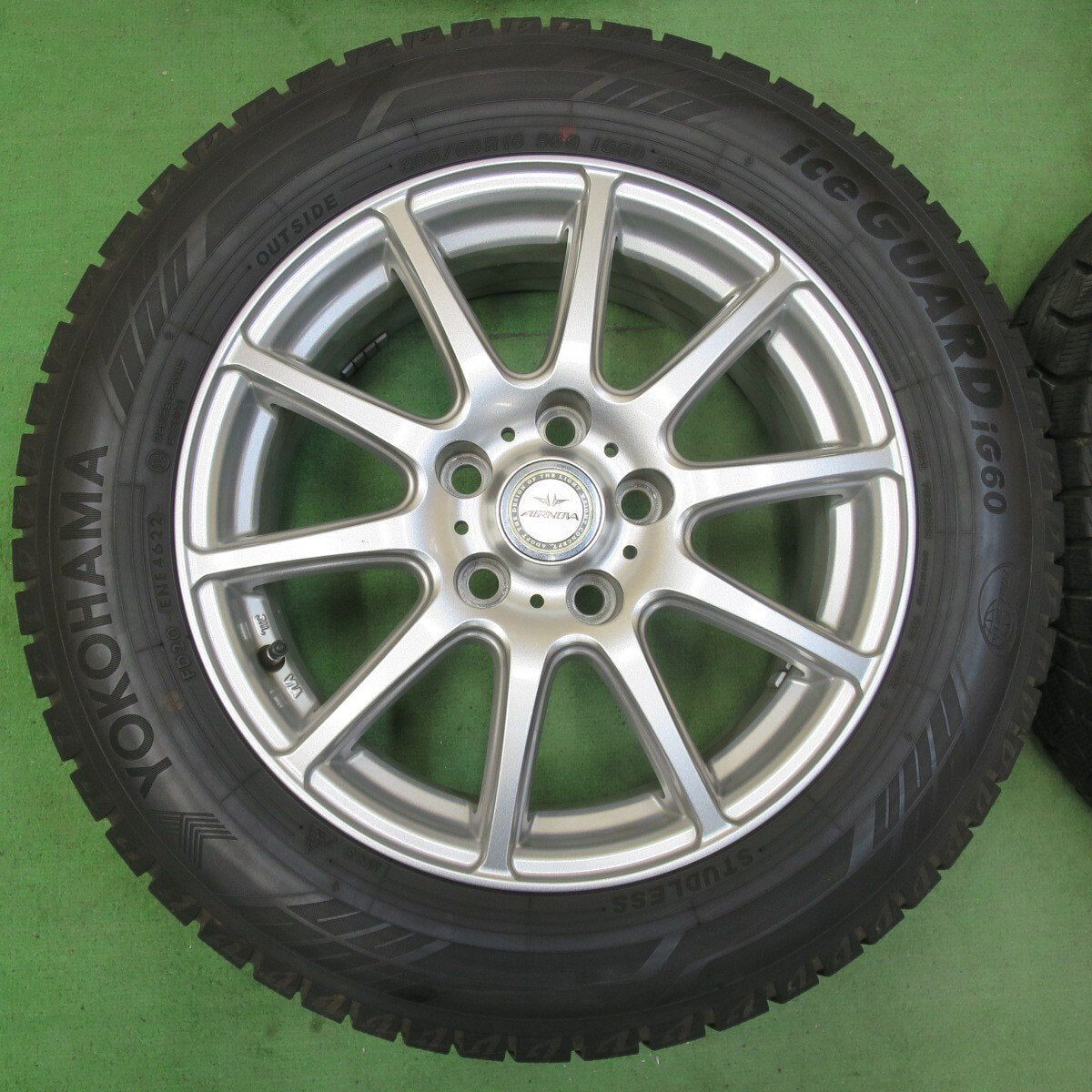 バリ溝！22年！ほぼ10分★スタッドレス 205/60R16 ヨコハマ アイスガード iG60 AIRNOVA エアノヴァ 16インチ PCD114.3/5H★5032609イス