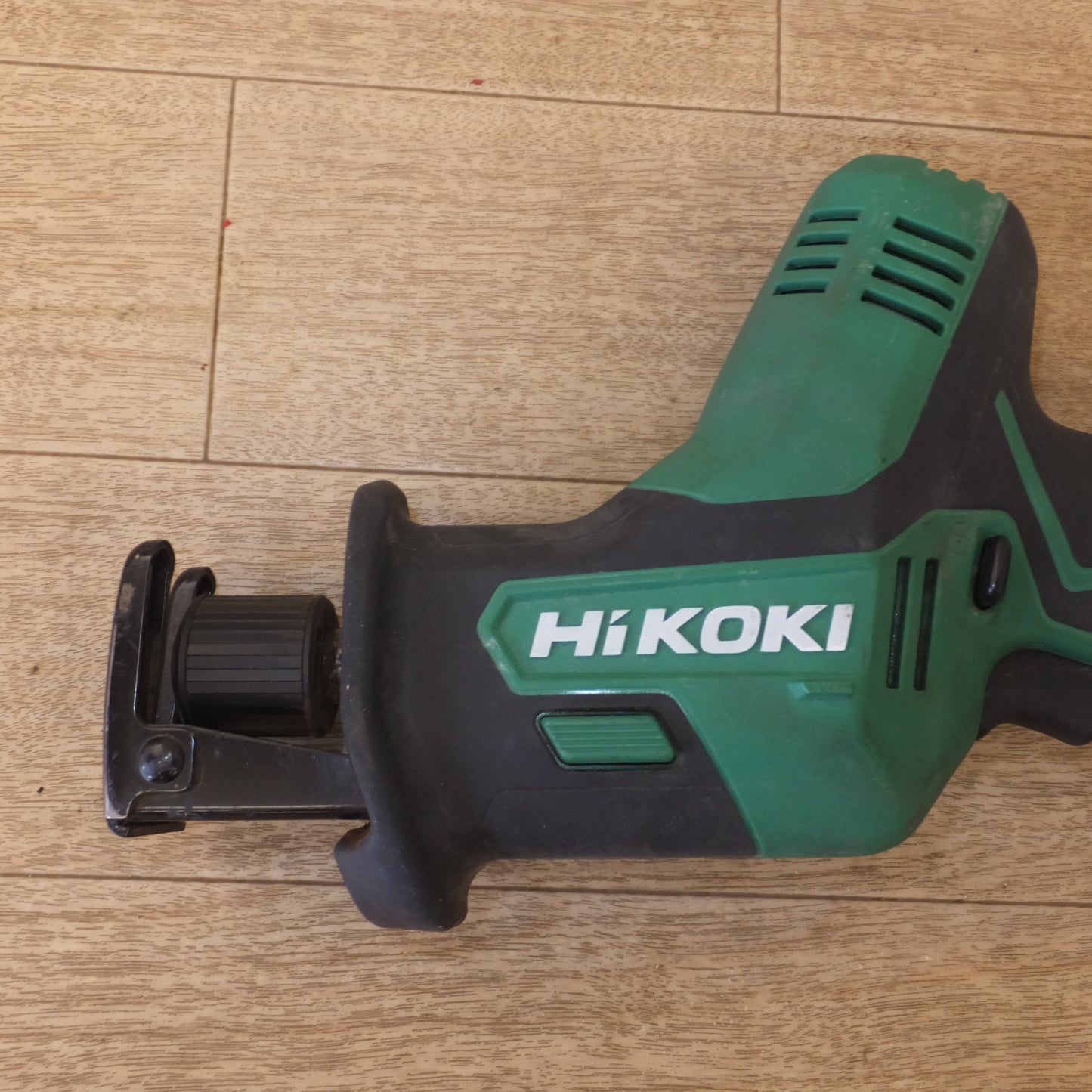 [送料無料] ★ハイコーキ HiKOKI コードレスセーバソー CR18DA DC18V 本体のみ★