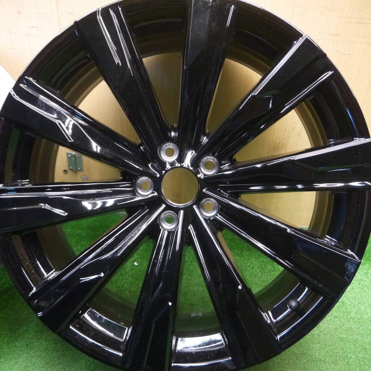 新車外し★トヨタ クラウン スポーツ 純正 ホイール 21インチ 21×8.5J PCD114.3/5H★5011406Hホ