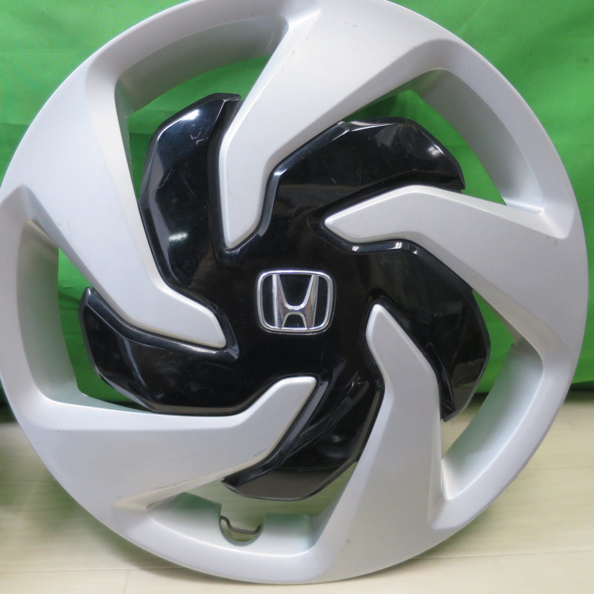 [送料無料] 4枚価格☆ホンダ GP3 フリード 純正 ホイール キャップ カバー 15インチ 44733-SWP-N02 HONDA☆