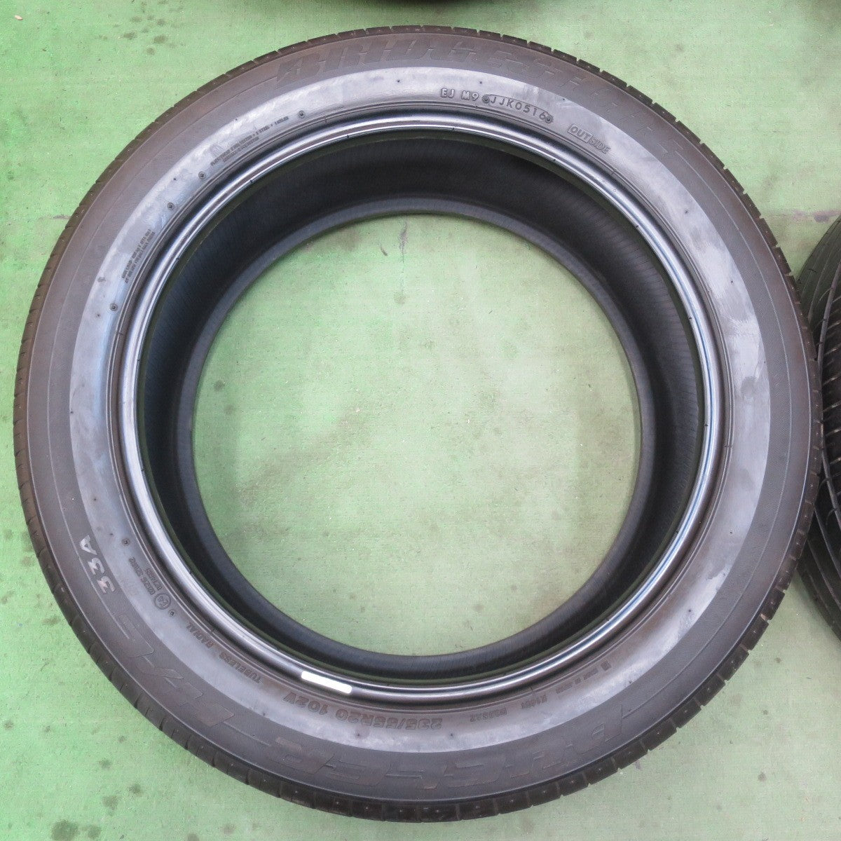 バリ溝！9.5分★235/55R20 ブリヂストン デューラー H/L 33A タイヤ 20インチ レクサス RX ムラーノ 等★6030403イノタ