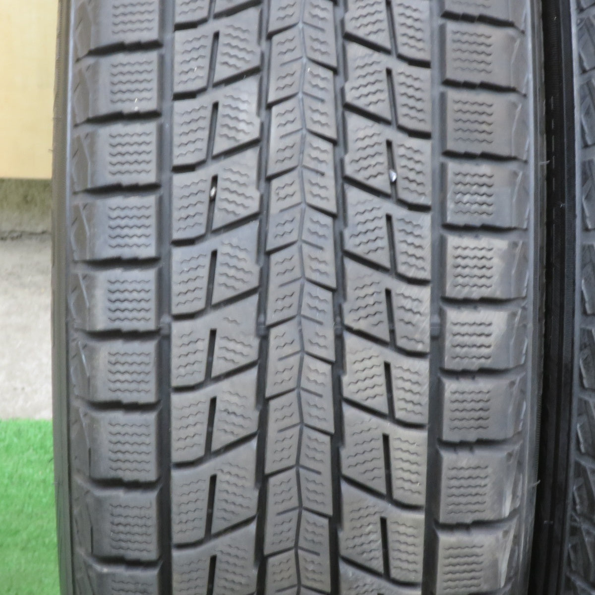 バリ溝！23年！キレイ！9.5分★スタッドレス 235/55R19 ダンロップ ウインターマックス SJ8 SJ8+ VELVA SPORTZ ヴェルヴァ 19インチ PCD114.3/5H★6022005TTス