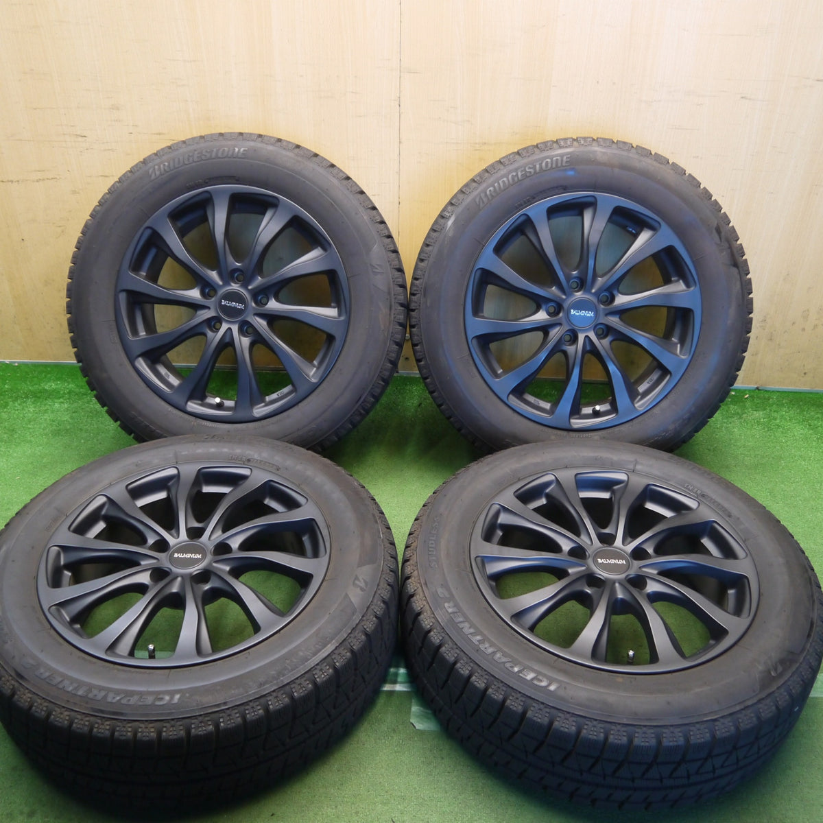 バリ溝！23年！キレイ！9.5分◎スタッドレス 215/60R17 ブリヂストン アイスパートナー2 BALMINUM TR10 バルミナ 17インチ PCD114.3/5H◎6091804Hス
