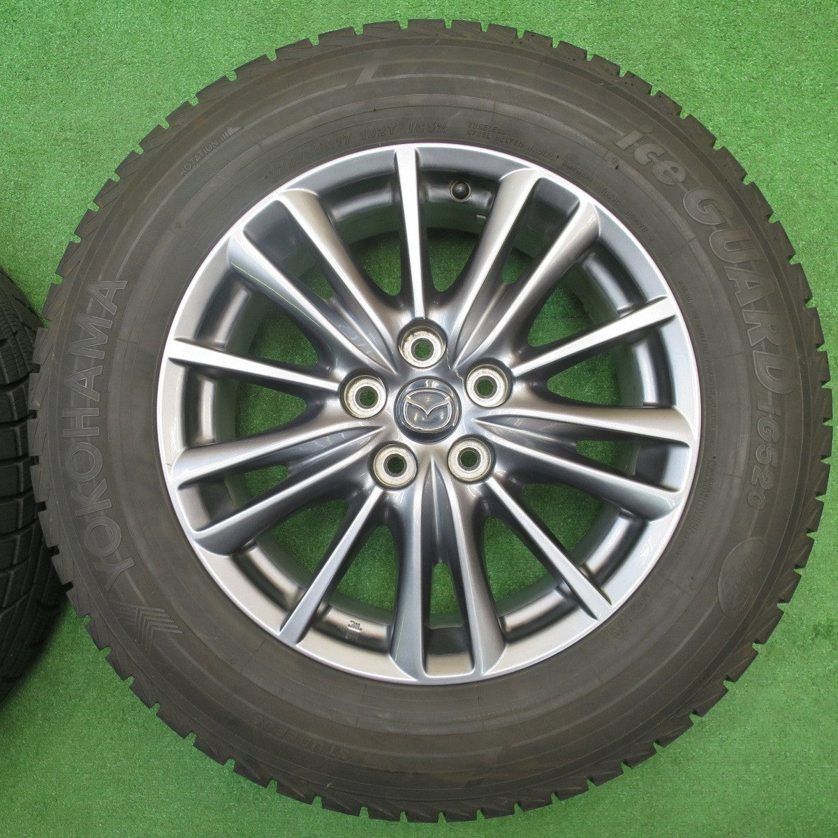 バリ溝！22年！キレイ！ほぼ10分★マツダ CX-5 純正 225/65R17 スタッドレス ヨコハマ アイスガード iG52C 17インチ CX5 PCD114.3/5H★5111313NJス