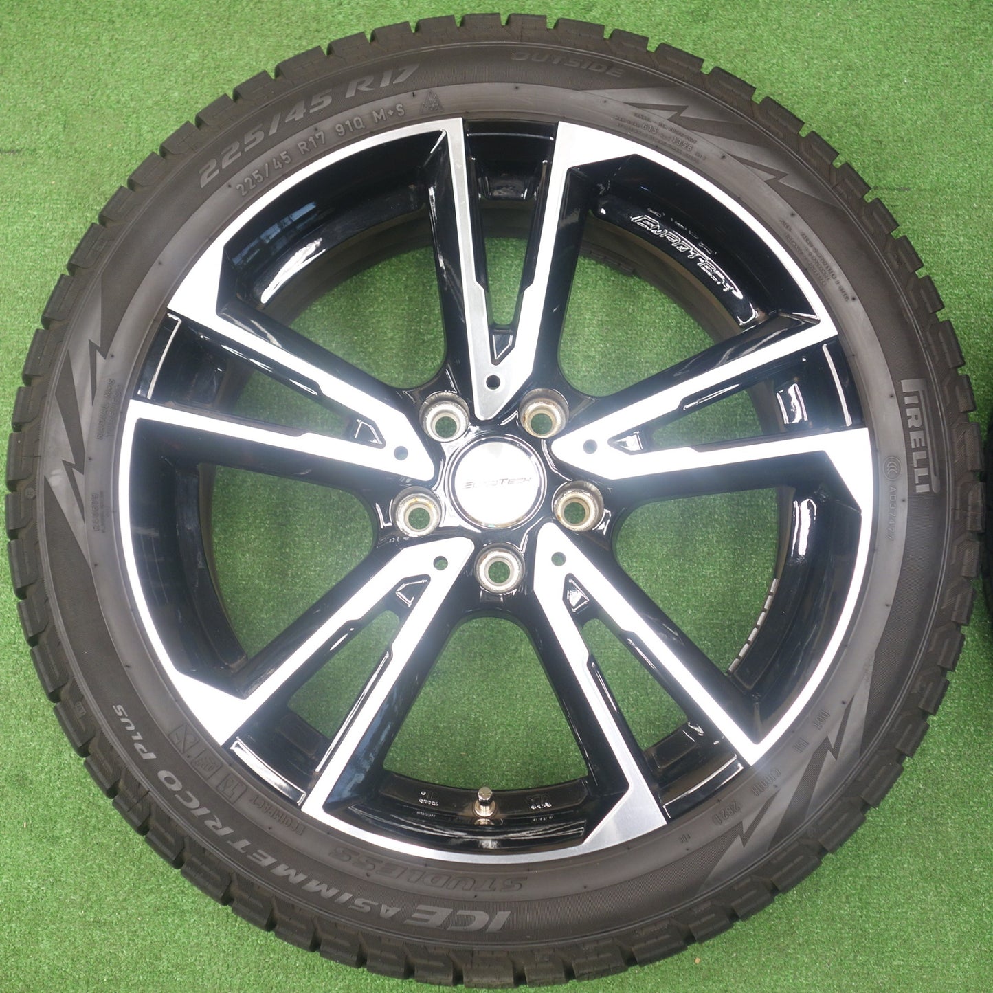 バリ溝！9.5分★プジョー 3008 EUROTECH GAYA SOLI 225/45R17 スタッドレス ピレリ アイスアシンメトリコ プラス ユーロテック ガヤ ソリ 17インチ PCD108/5H★6020803KTス