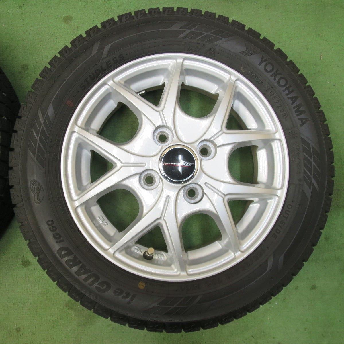 バリ溝！22年！キレイ！ほぼ10分★スタッドレス 155/65R13 ヨコハマ アイスガード iG60 ILLUGA 13インチ PCD100/4H★6013113イス