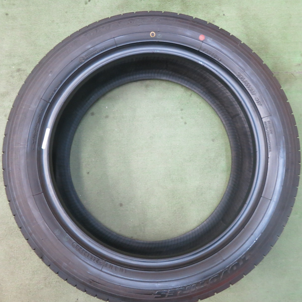 新車外し！25年★205/55R17 トーヨー プロクセス R60 タイヤ 17インチ ノア ヴォクシー ステップワゴン キックス 等★5120107SKノタ