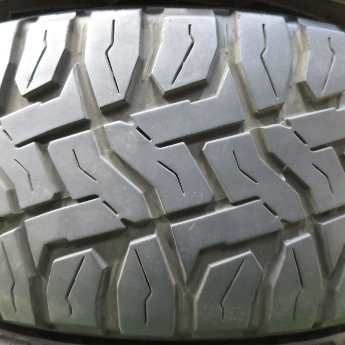 [送料無料] 4本価格★225/60R17 トーヨー R/T オープン カントリー タイヤ 17インチ デリカ エクストレイル フォレスター 等★5021404イノタ