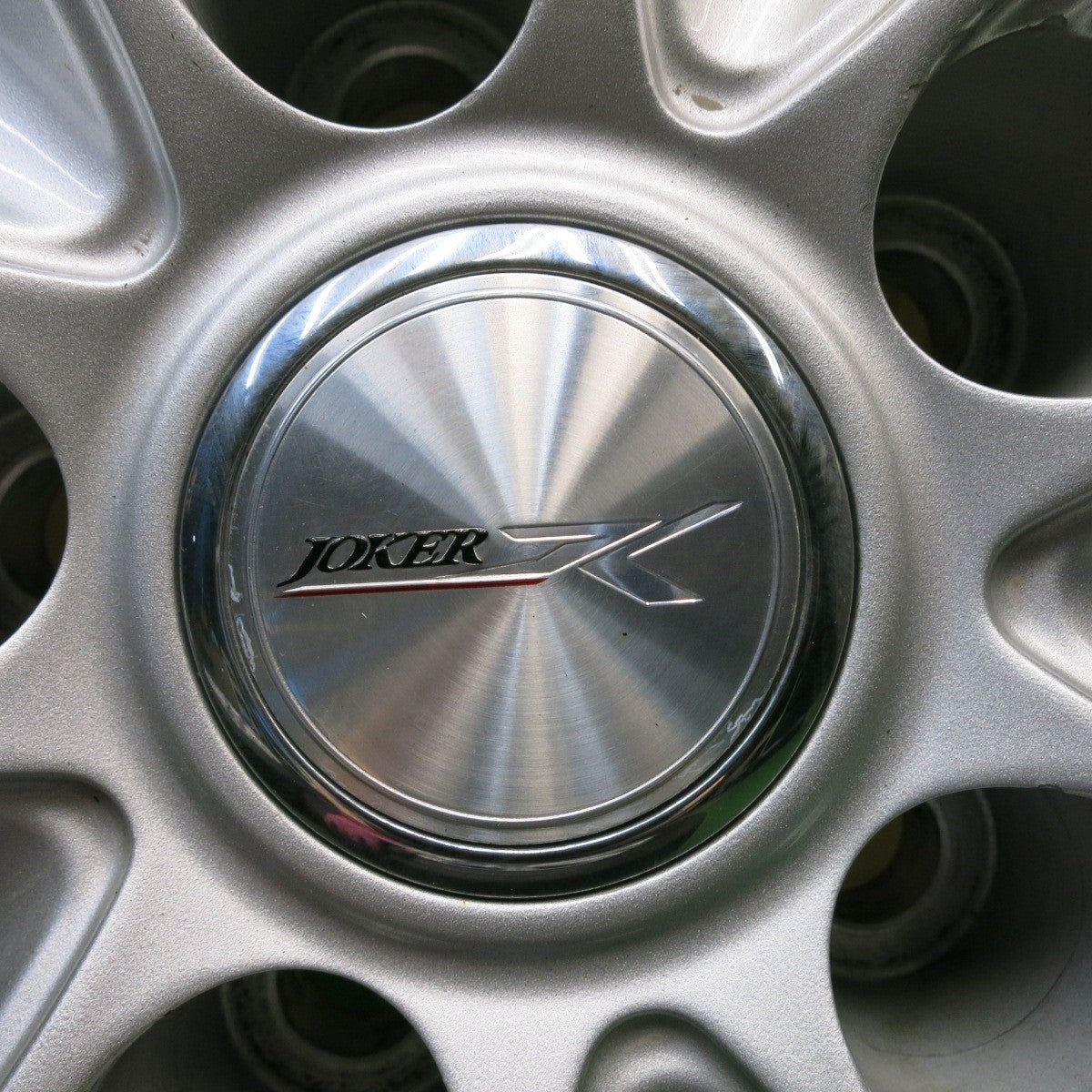 バリ溝！23年！キレイ！9.5分★スタッドレス 225/60R17 ブリヂストン ブリザック VRX2 JOKER ジョーカー 17インチ PCD114.3/5H★5060713HAス