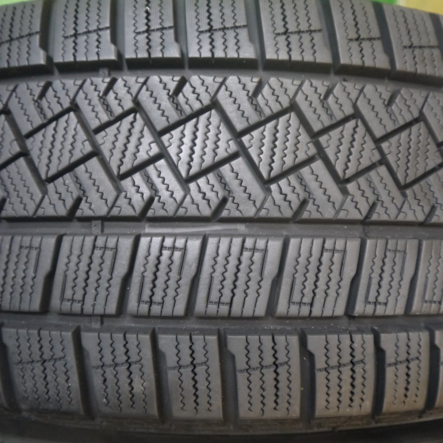 バリ溝！23年！キレイ！8.5分★86 BRZ 等 205/55R16 スタッドレス ピレリ アイスゼロ アシンメトリコ SEIN RACING S ザイン レーシング 16インチ PCD100/5H★5122406Hス