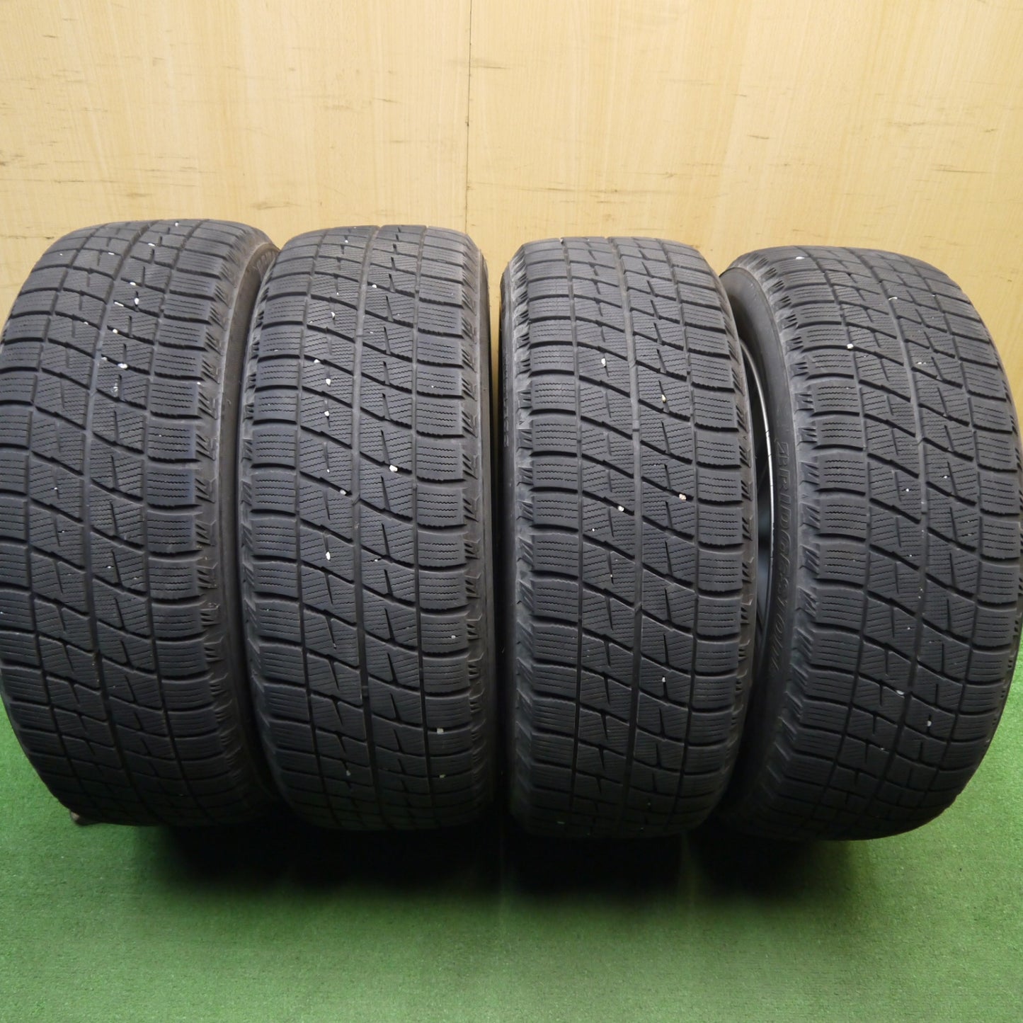 バリ溝！キレイ！8.5分★トヨタ 210系 クラウン アスリート 純正 215/55R17 スタッドレス ブリヂストン アイスパートナー 17インチ PCD114.3/5H★6040105Hス