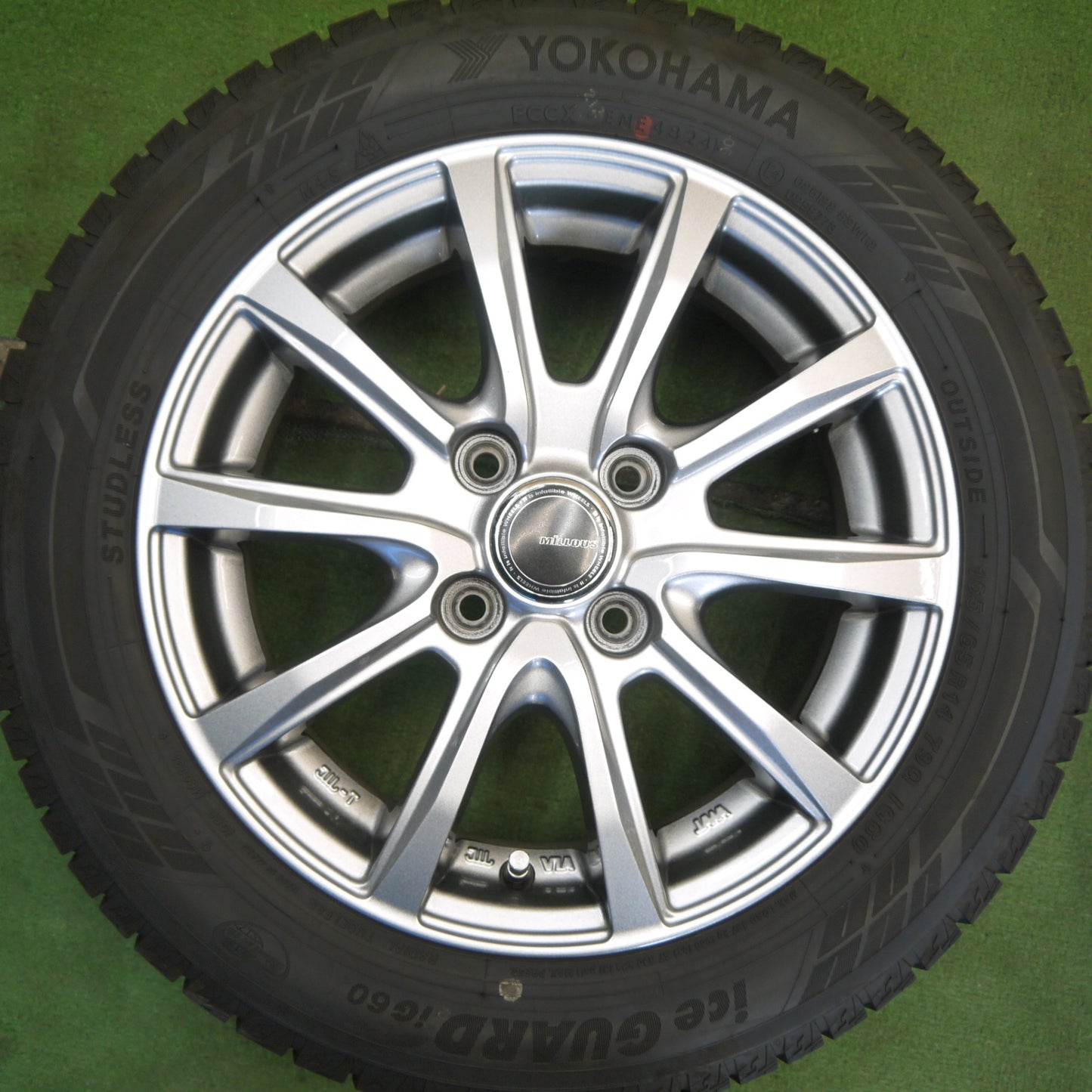 バリ溝！24年！キレイ！ほぼ10分◎スタッドレス 165/65R14 ヨコハマ アイスガード iG60 MiLLOUS VX ミルアス 14インチ PCD100/4H◎6062308Hス