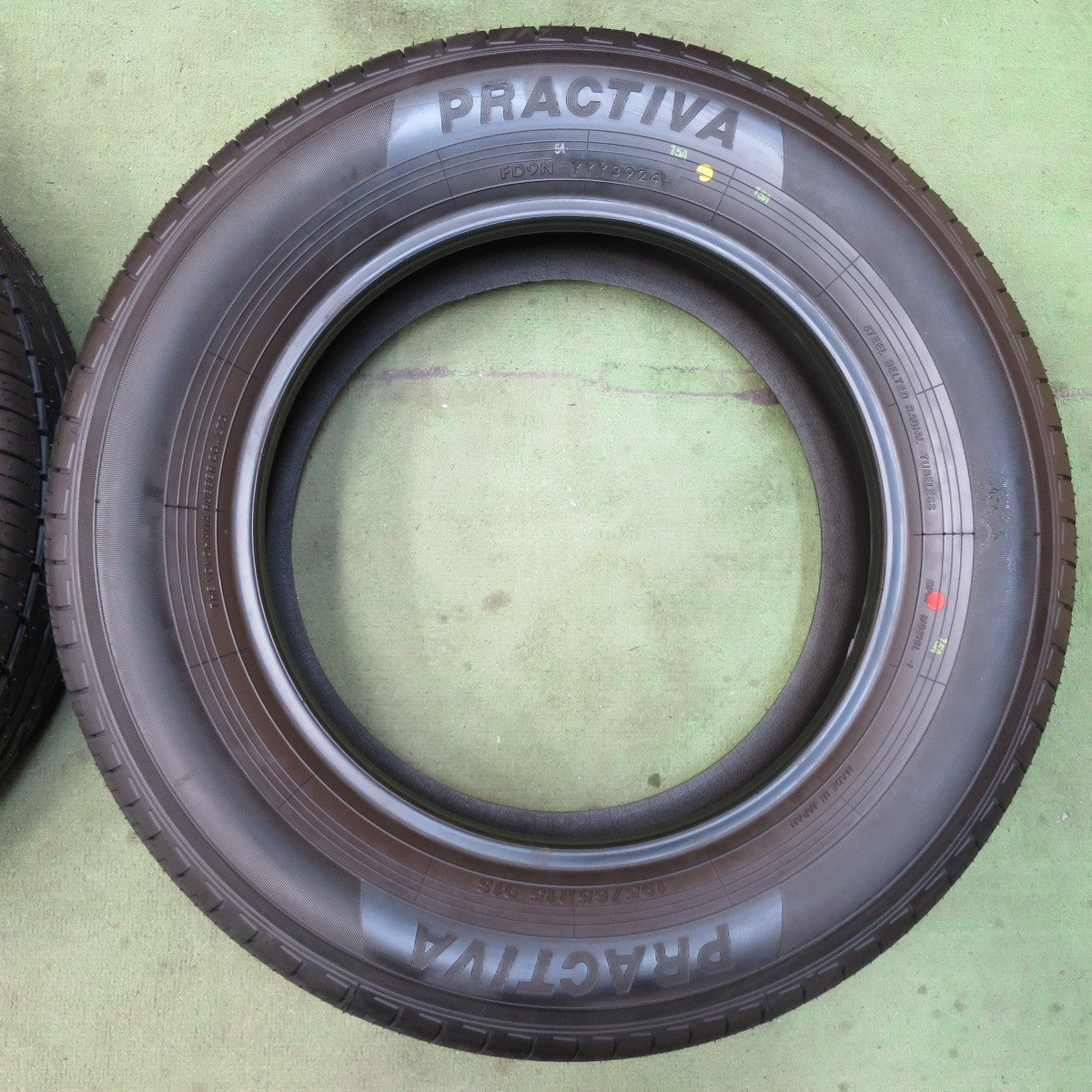 未使用！24年★195/65R15 プラクティバ BP01 ヨコハマ 製 PRACTIVA 15インチ タイヤ プリウス カローラ セレナ オーリス 等★6022311イノタ
