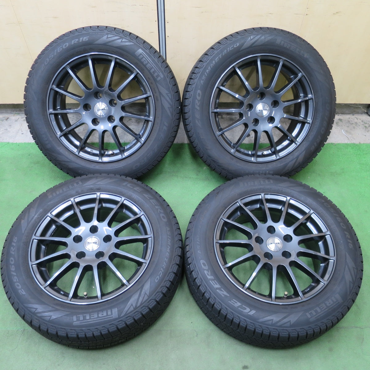 バリ溝！23年！キレイ！8.5分◎BMW 等 IRVINE F01 205/60R16 スタッドレス ピレリ アイスゼロ アシンメトリコ アーヴィン 16インチ PCD112/5H◎6092804NGス