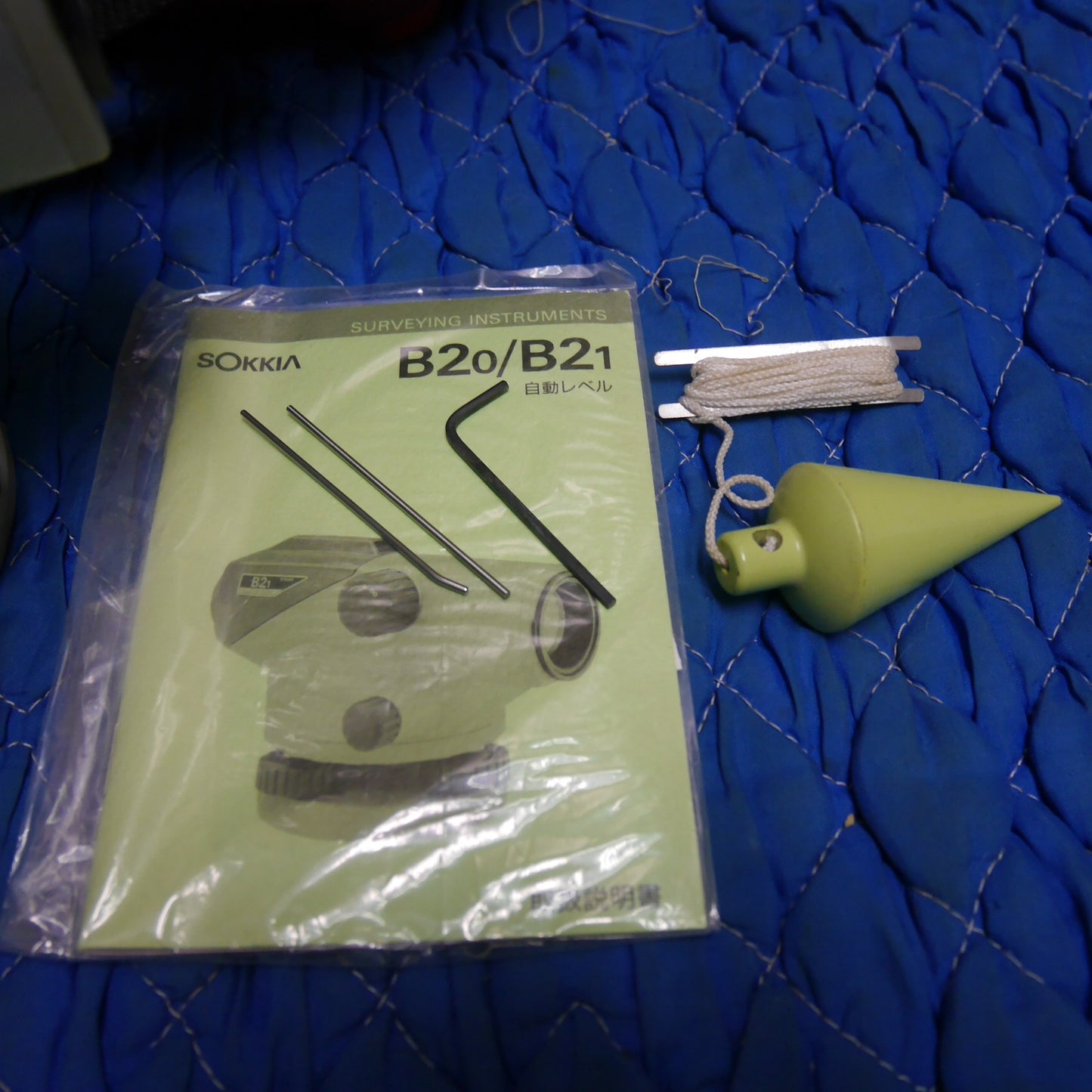 [送料無料] ☆SOKKIA ソキア 自動レベル B21 オートレベル 測定 器 測量 機 ジャンク品☆