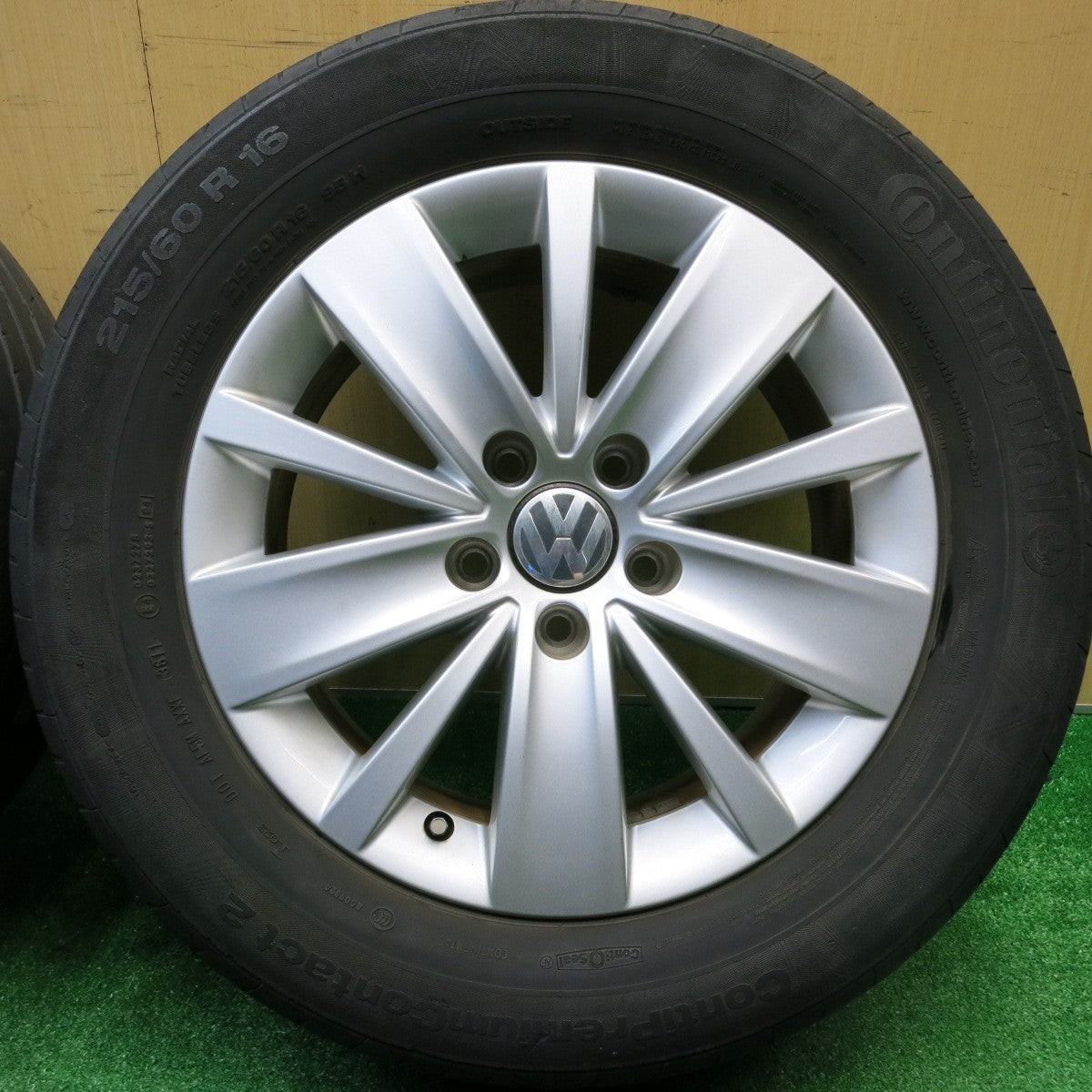 4本価格★ワーゲン 7N シャラン 純正 215/60R16 コンチネンタル コンチプレミアム コンタクト2 16インチ PCD112/5H★5103008HAノ