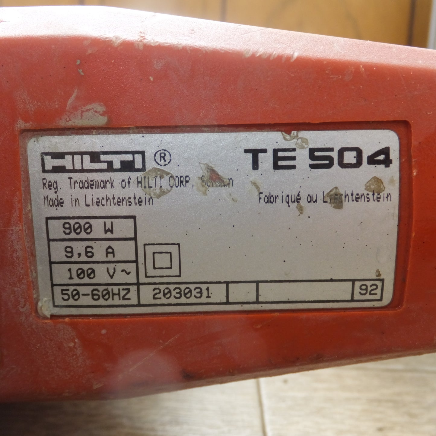 [送料無料] ★ヒルティ HILTI ハンマードリル TE504　900W 9.6A 100V～ 50-60Hz★