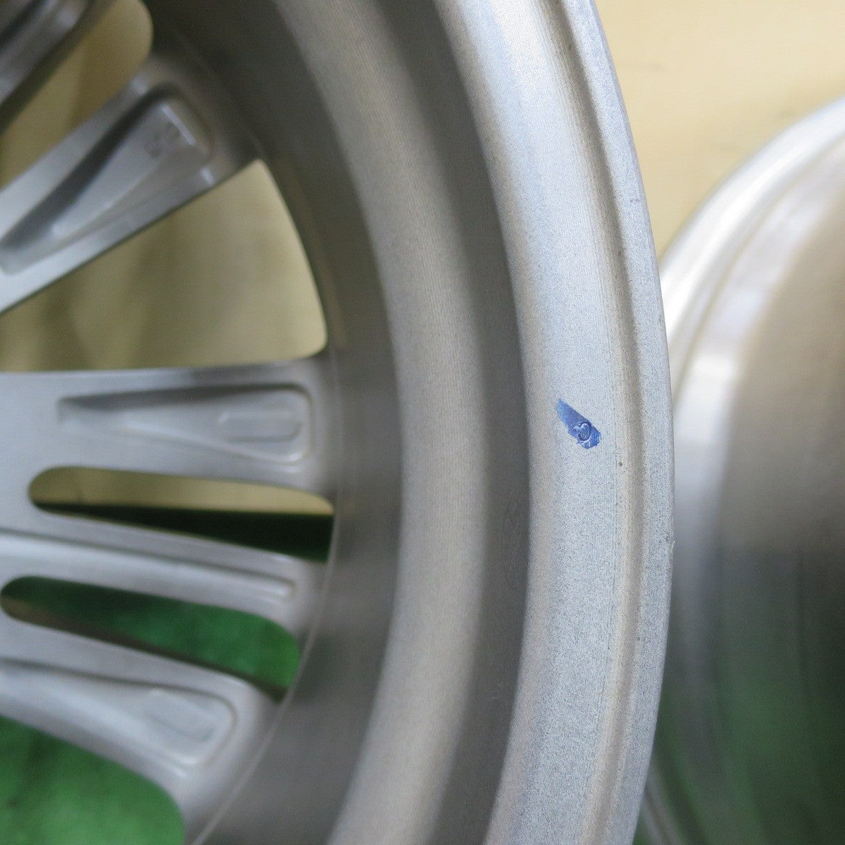 新車外し★トヨタ 40系 アルファード Zグレード 純正 ホイール 18インチ 18×7J PCD120/5H★6062413イホ