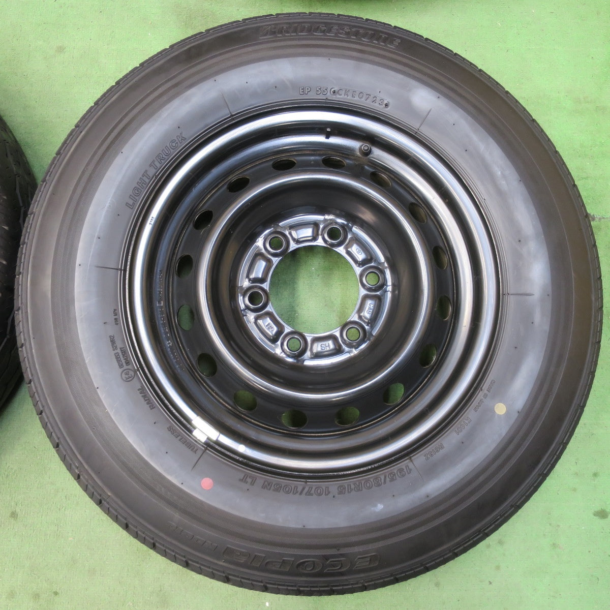 バリ溝！23年！キレイ！9.5分★トヨタ ハイエース 純正 スチール 195/80R15 107/105N ブリヂストン エコピア RD613 15インチ PCD139.7/6H★6030307イノ