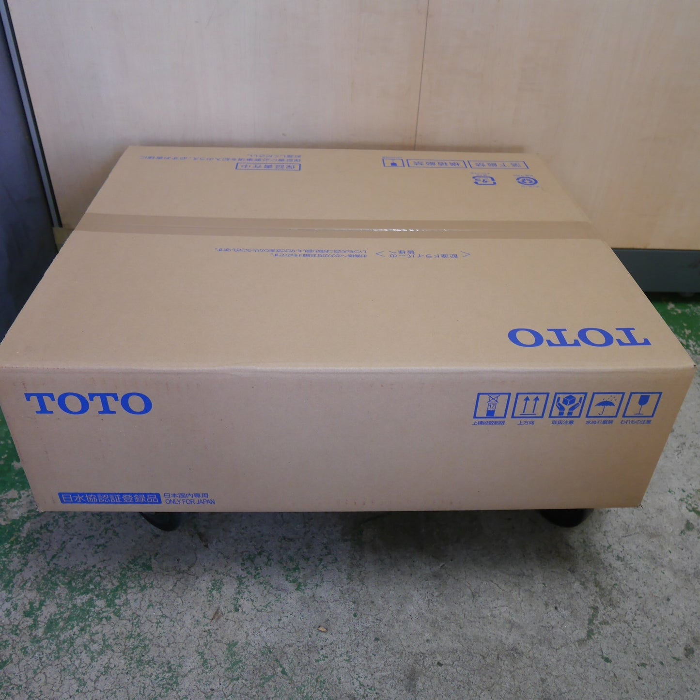 [送料無料] 未使用☆TOTO ウォシュレット SS1 TCF6624 #SC1 シート タイプ 温水 洗浄 便座 アイボリー トートー トイレ☆
