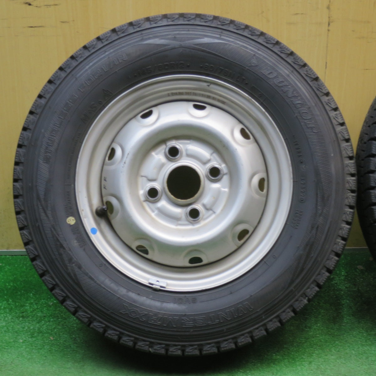 バリ溝！22年！ほぼ10分★スタッドレス 145/80R12 80/78N ダンロップ ウインターマックス SV01 TOPY スチール 12インチ PCD100/4H★6022301NJス