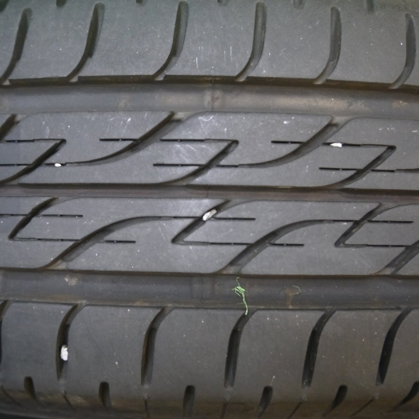 [送料無料] バリ溝！22年！9分★155/65R14 ブリヂストン ネクストリー エコピア タイヤ 14インチ 軽自動車 ワゴンR N-BOX 等★4092411Hノタ