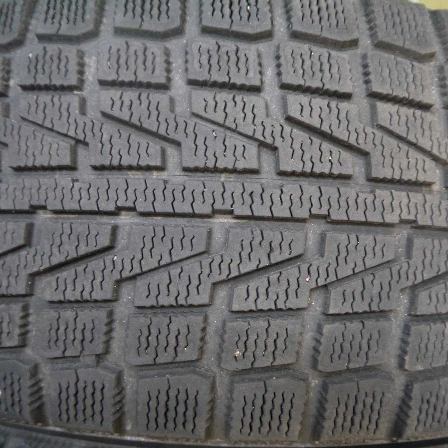 4本価格★トヨタ 30系 プリウス ツーリング 純正 215/45R17 スタッドレス ヨコハマ アイスガード 17インチ PCD100/5H★5102403Hス