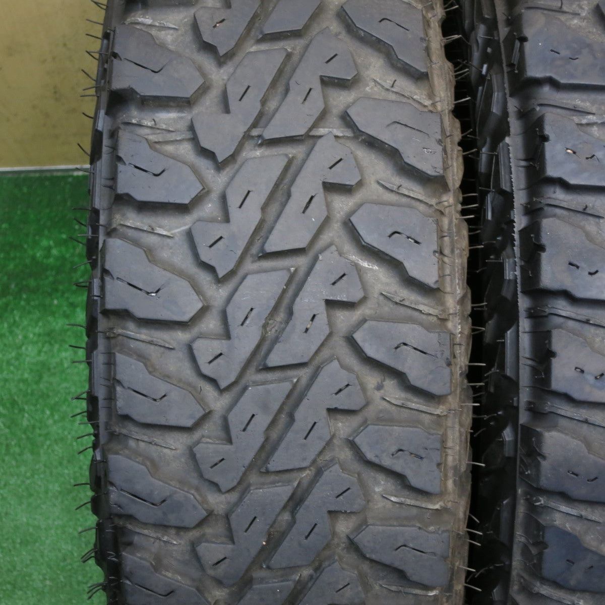 バリ溝！23年！9分◎195R16 C 104/102Q 6PR ヨコハマ ジオランダー M/T G003 タイヤ 16インチ ジムニー 等◎6090503KKノタ