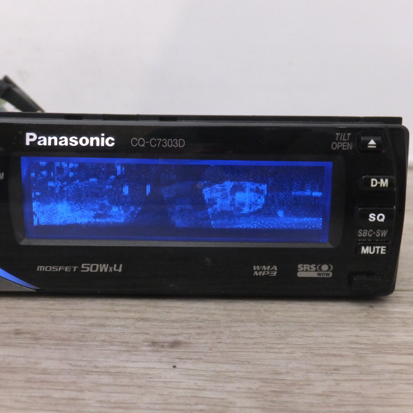 [送料無料] ★松下電器 Panasonic カーオーディオ CDサウンドステーション CQ-C7303D(40)★