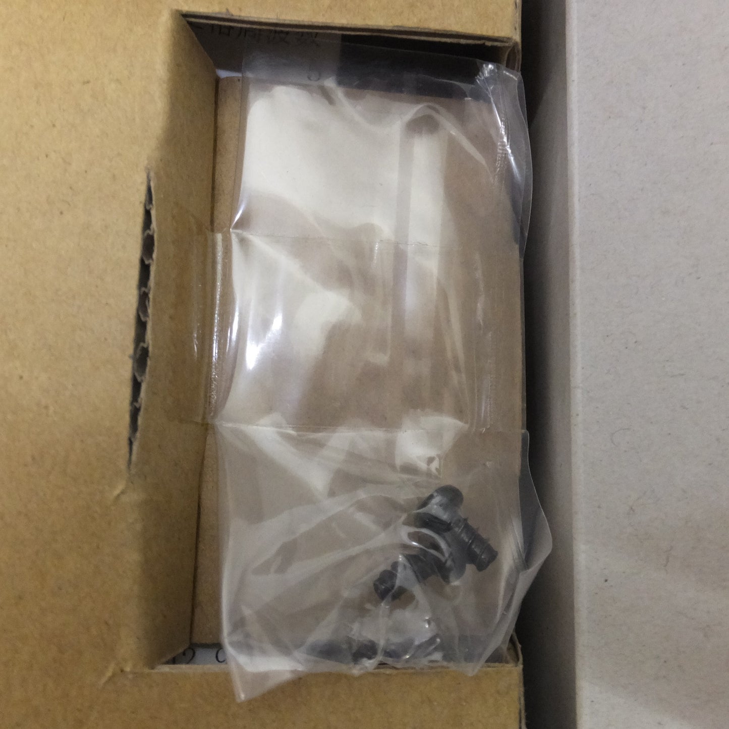 [送料無料] 未使用★オムロン OMRON 地絡方向継電器 K2ZC-K2GS-N　制御電源 24VDC 定格 3810V 50/60Hz★