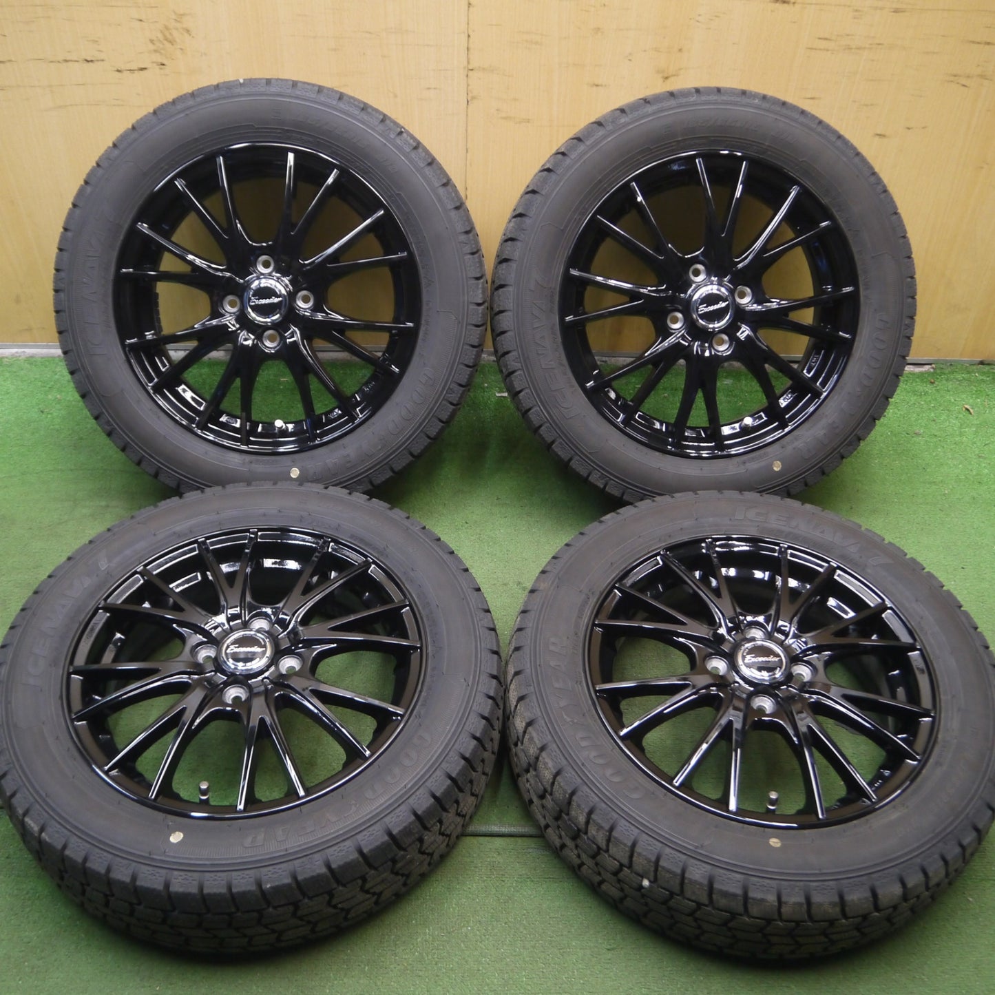 *送料無料* バリ溝！23年！綺麗！9.5分以上★スタッドレス 165/65R15 グッドイヤー アイスナビ7 Exceeder エクシーダー 15インチ PCD100/4H★4061006Hス