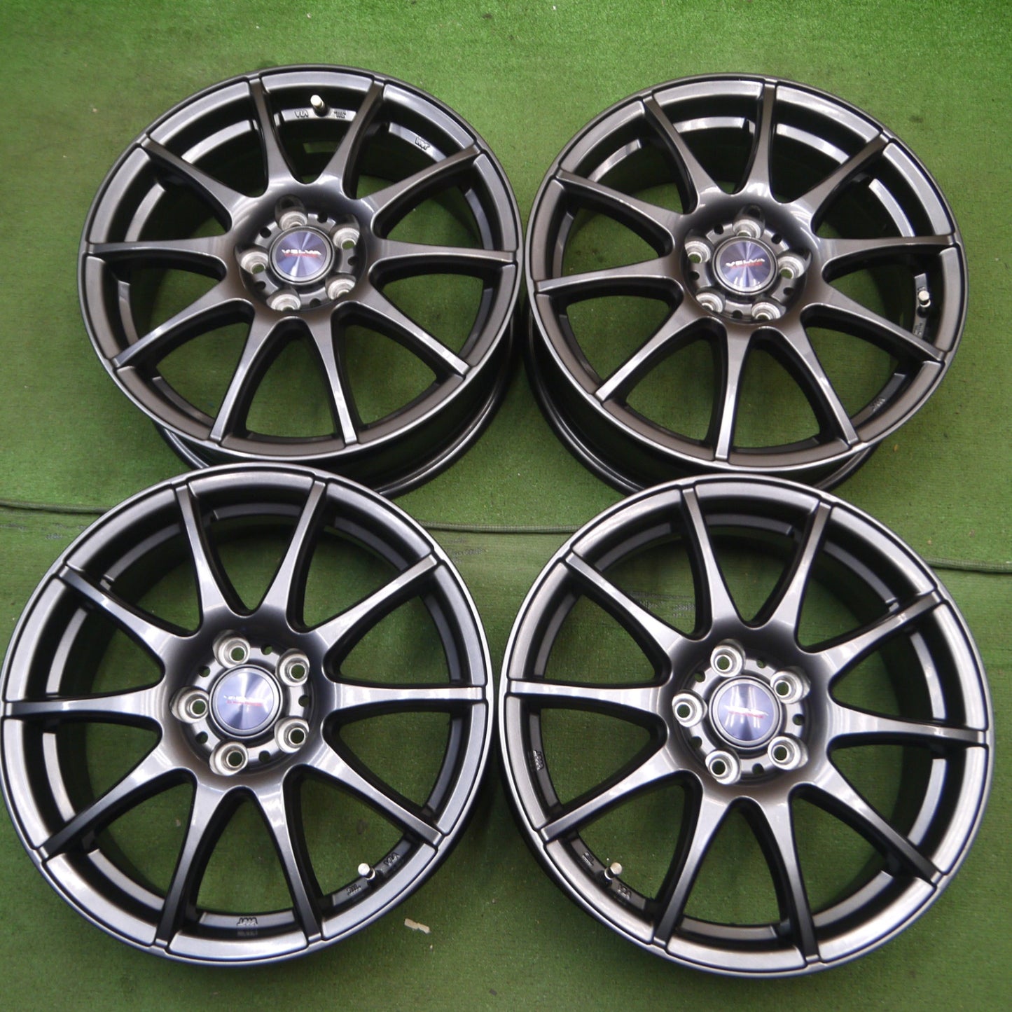*送料無料* キレイ★VELVA CHARGE ヴェルヴァ ホイール 16インチ 16×6J PCD100/5H★4053105Hホ