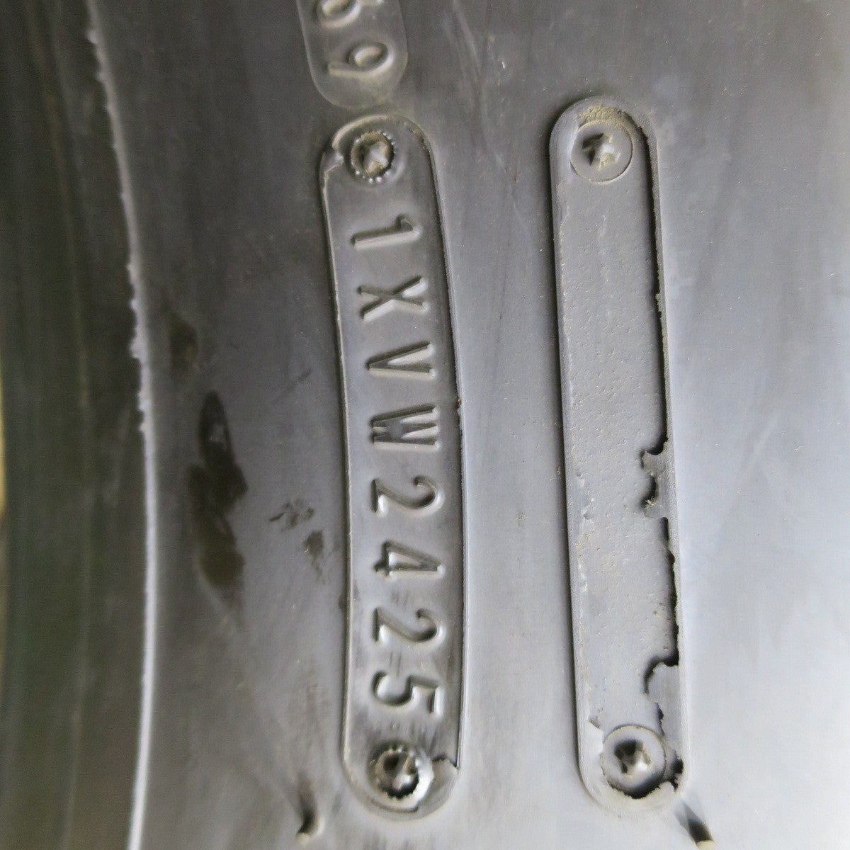 新車外し！25年！1本★トラック タイヤ 225/80R17.5 123/122L ダンロップ SP330K 17.5インチ★6041802ナノタ