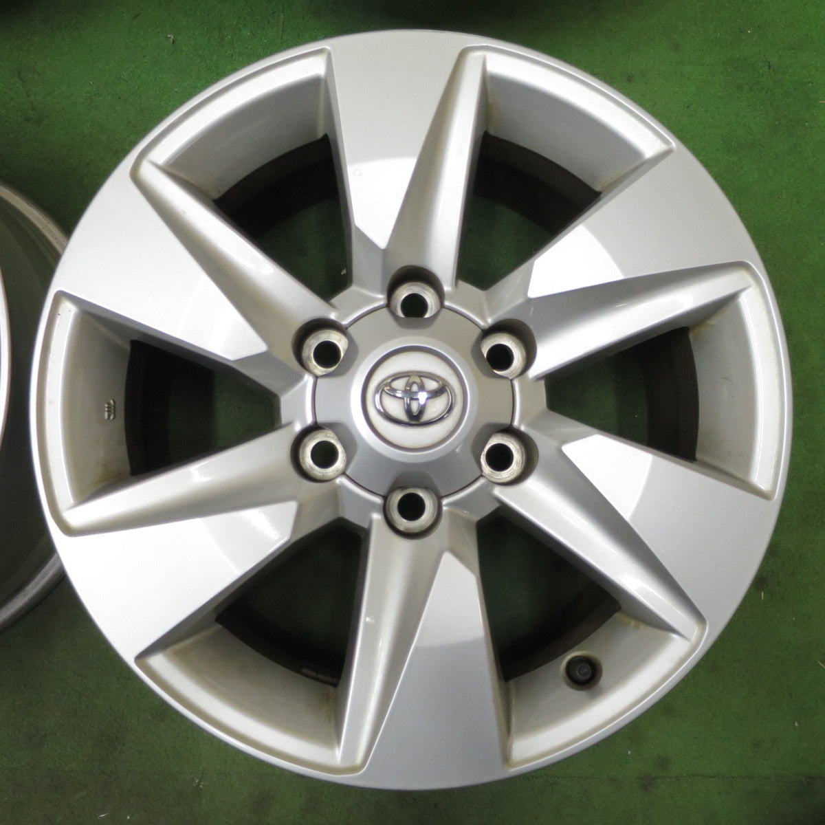 キレイ★トヨタ 150系 ランクル プラド 純正 ホイール 17インチ 17×7.5J PCD139.7/6H★6062302NGホ