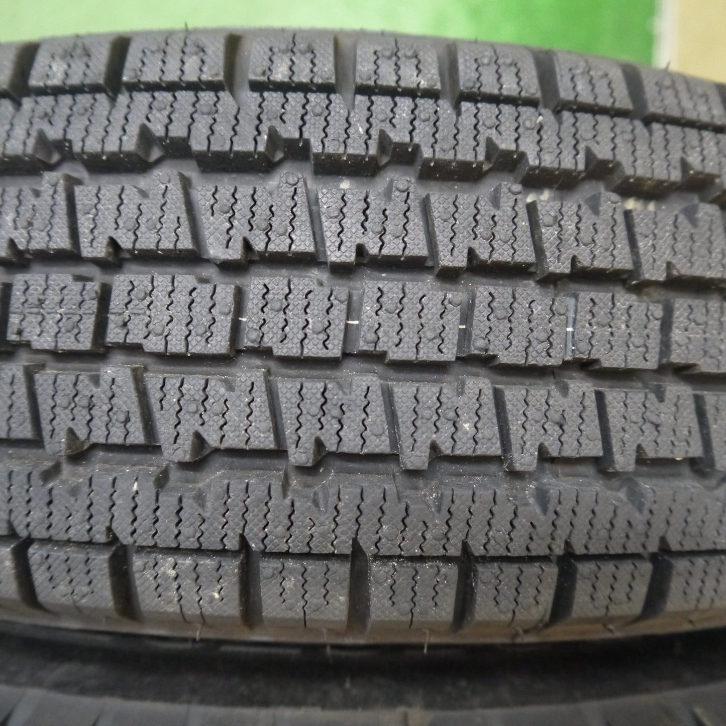 ほぼ未使用！25年★スタッドレス 145/80R12 80/78N ブリヂストン W300 スチール ホイール 12インチ PCD100 110 114.3/4H マルチ★6040312Hス