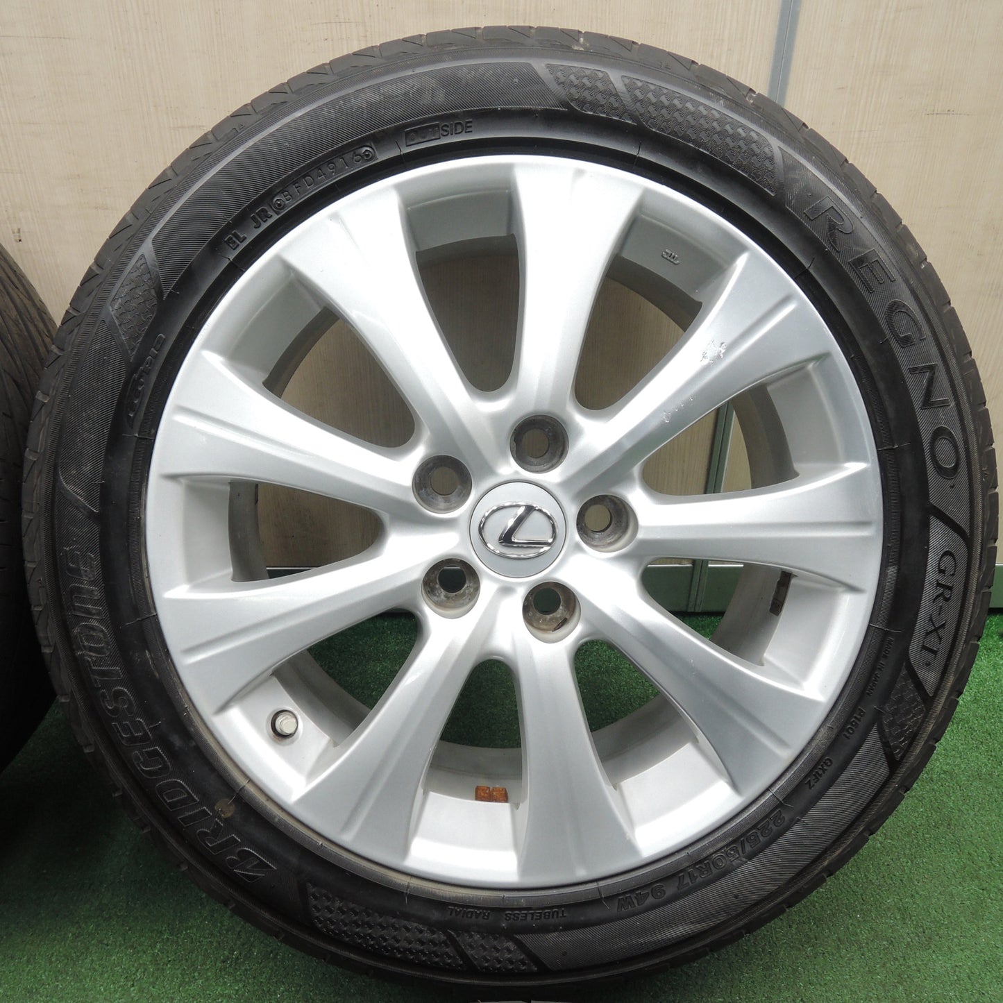 *送料無料* センサー付★レクサス RC300h GS300h 純正 225/50R17 ブリヂストン レグノ GR-XI 17インチ PCD114.3/5H★4031904TNノ