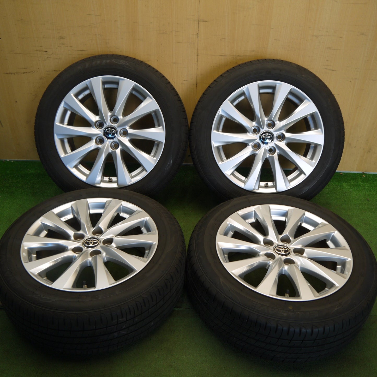 バリ溝！23年！キレイ！9.5分◎トヨタ 70系 カムリ 純正 215/55R17 ダンロップ エナセーブ EC204 17インチ PCD114.3/5H◎6061604Hノ